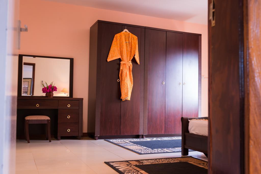 Calabash Apartment-Hotel Kotu Exteriér fotografie